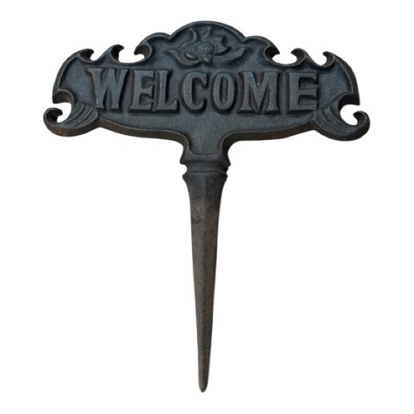 Rustic Cast Iron Welcome Sign - Picture 1 of 5